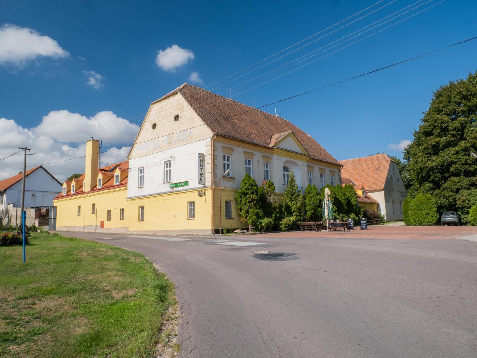 Hotel Club Vranovská Ves Eksteriør billede