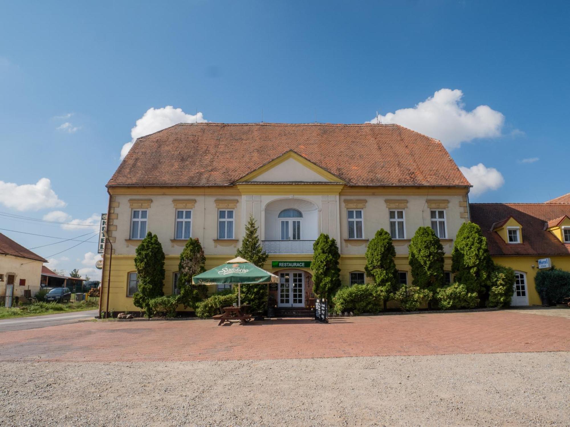 Hotel Club Vranovská Ves Eksteriør billede