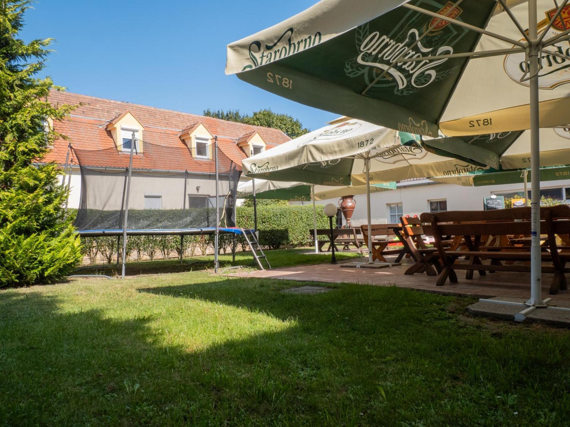 Hotel Club Vranovská Ves Eksteriør billede